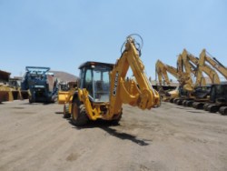 RETROEXCABADORA 310G SERIE 2029-51